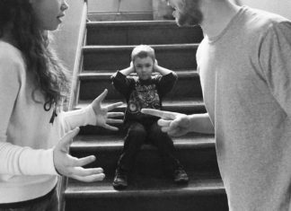 Perlu Diketahui, Cara Khusus Mendidik Anak dari Keluarga “ Broken Home “