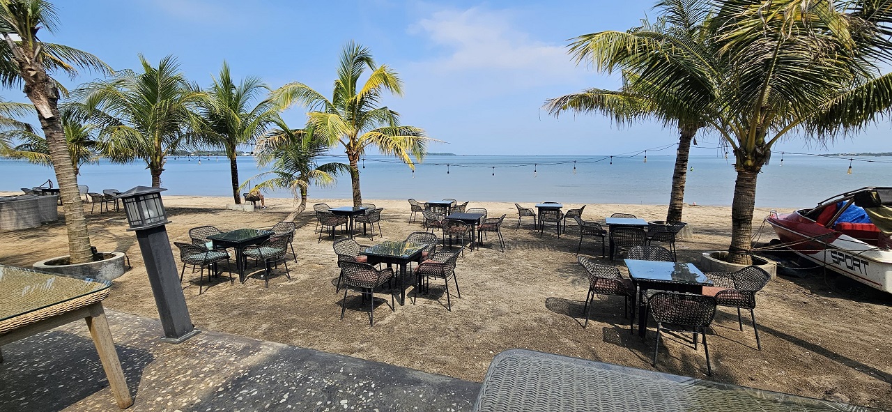 Tebebuya Resto dan Resort